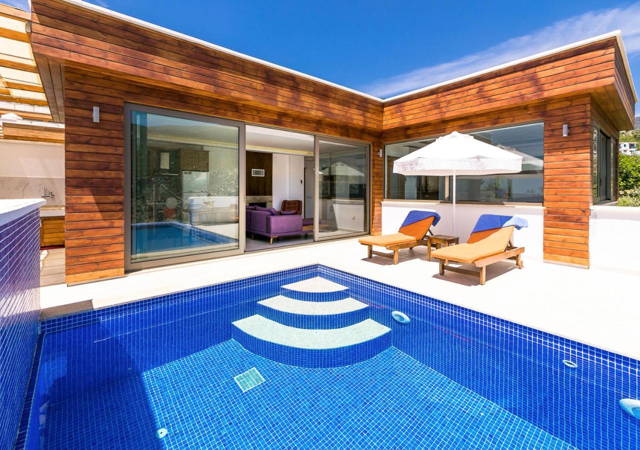 Villa 1 Sleeps 2 Honeymoon Isolated Infinity-Villa Orkide Uzumlu  エクステリア 写真