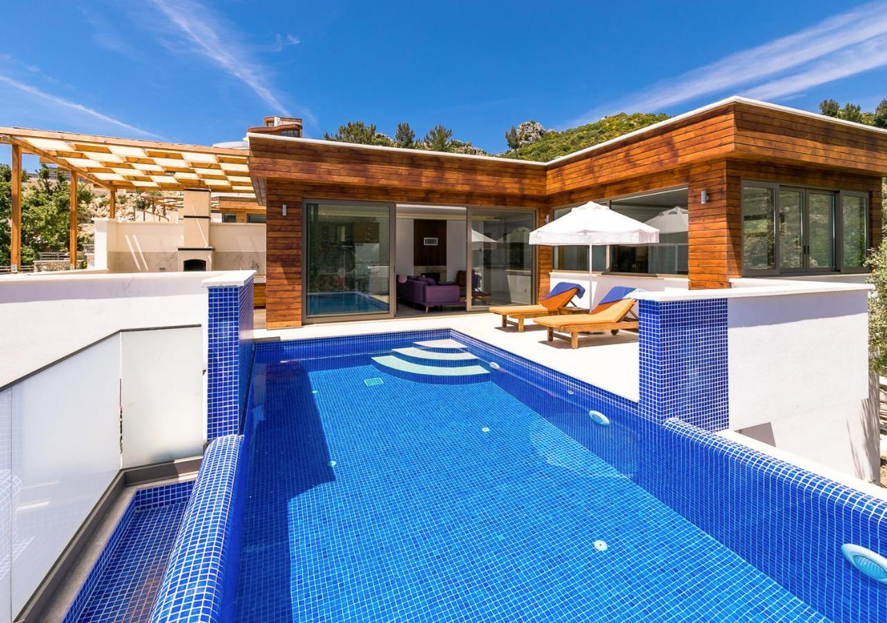 Villa 1 Sleeps 2 Honeymoon Isolated Infinity-Villa Orkide Uzumlu  エクステリア 写真
