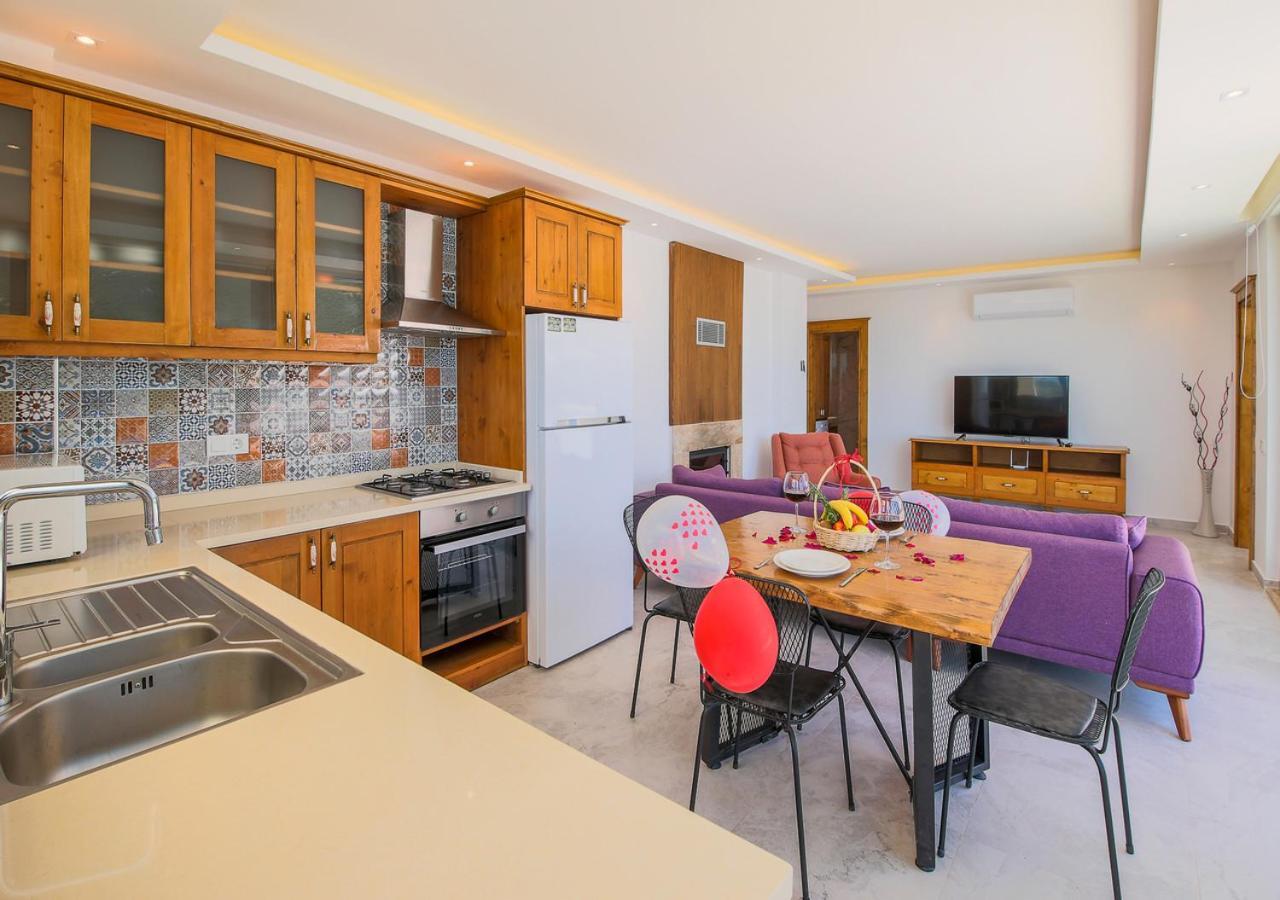 Villa 1 Sleeps 2 Honeymoon Isolated Infinity-Villa Orkide Uzumlu  エクステリア 写真